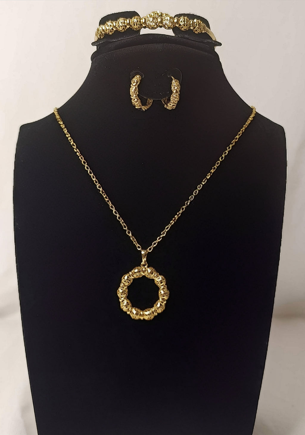 Parure Dorée 4 Pièces Texturée