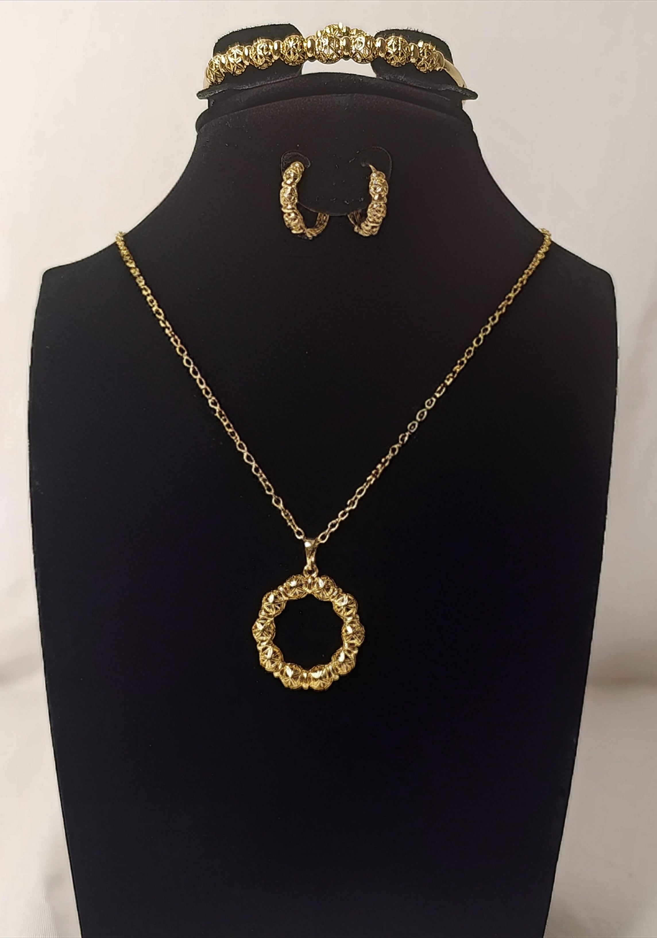 Parure Dorée 4 Pièces Texturée