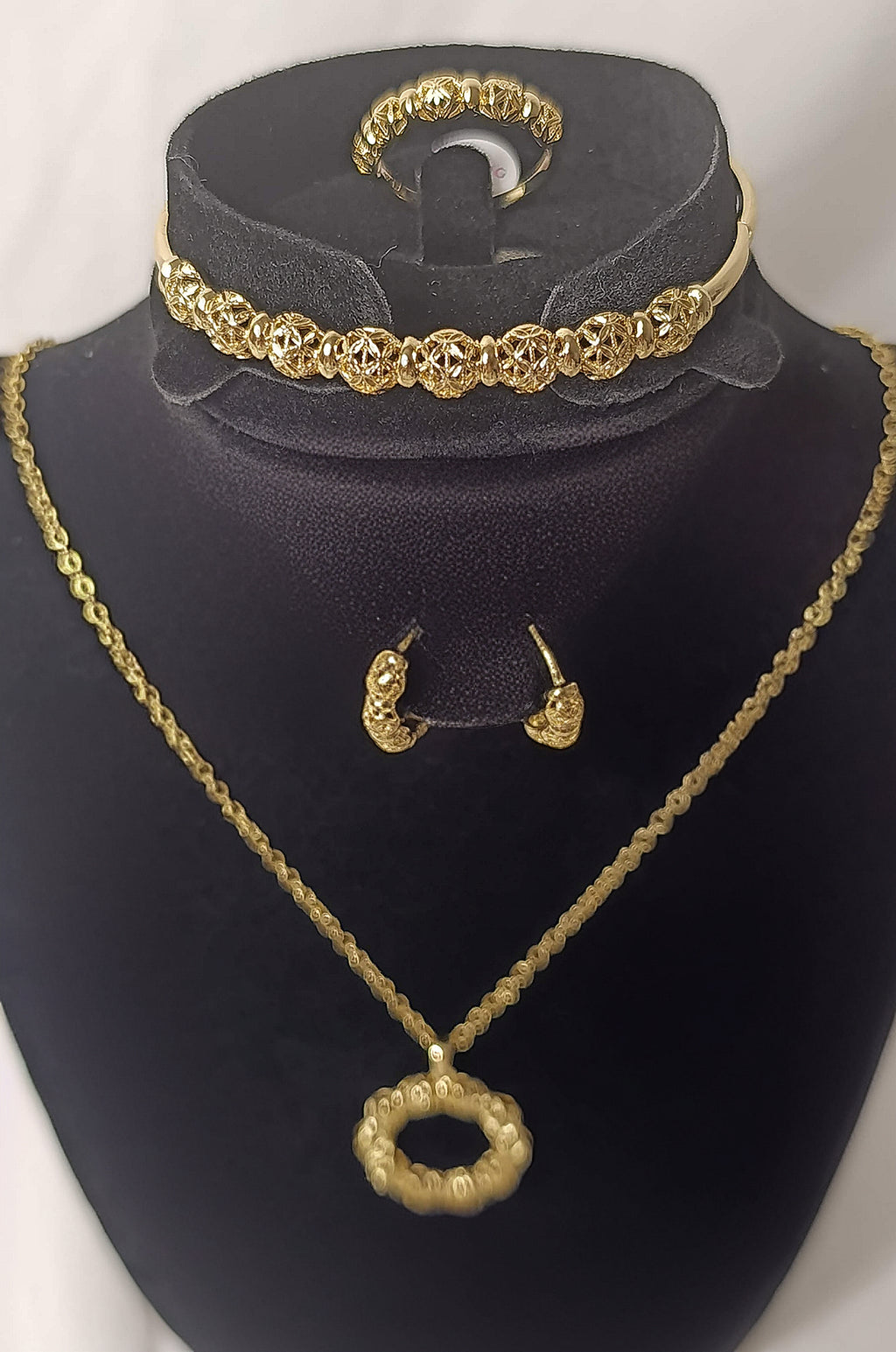 Parure Dorée 4 Pièces Texturée