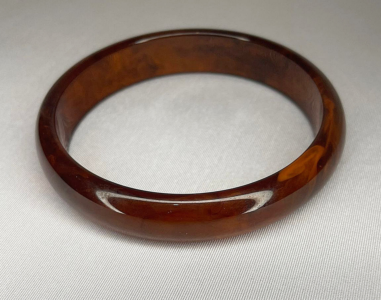 Bracelet Jonc Rond Résine Ambré